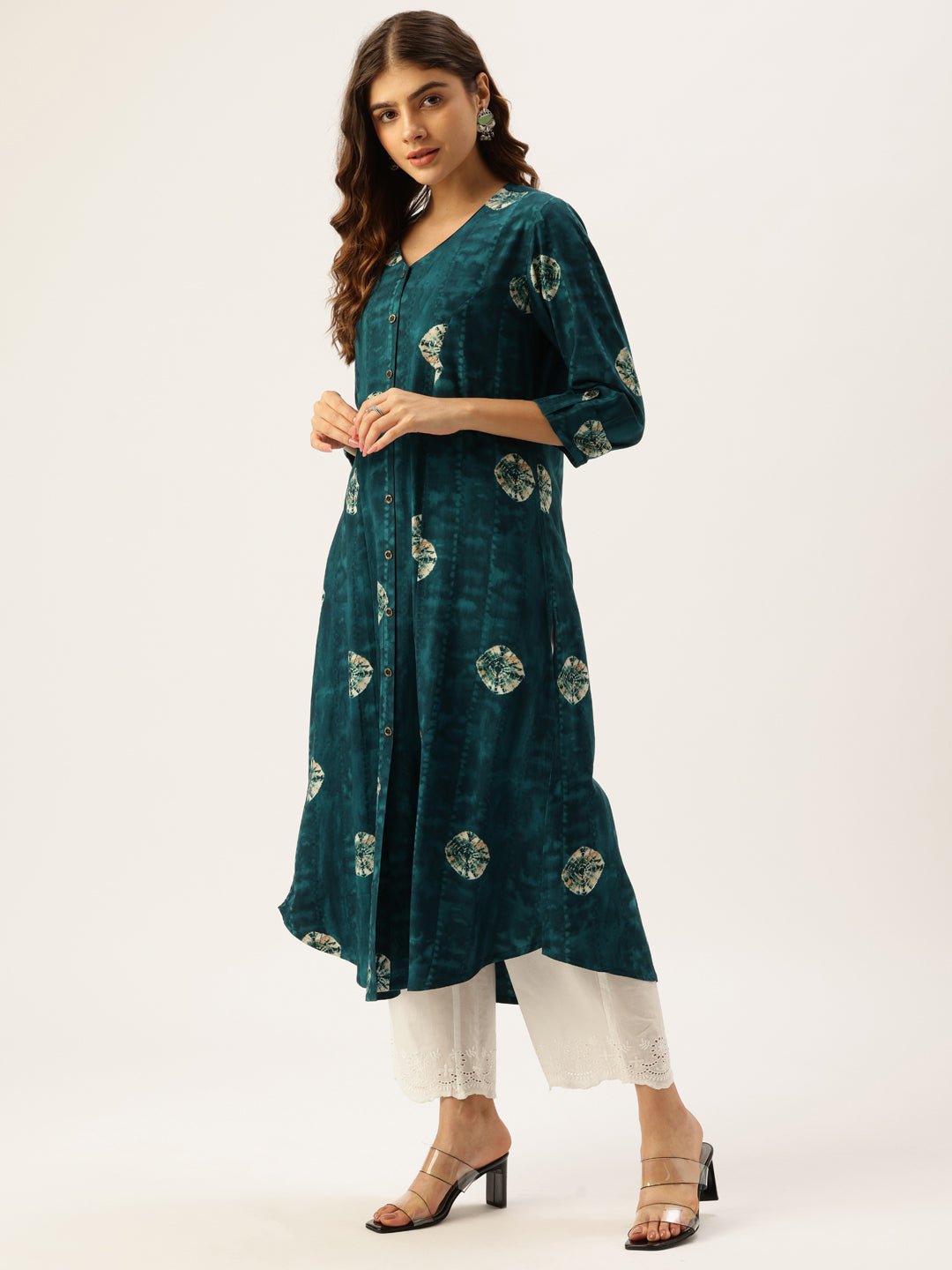Blue Geometric Dyed V-Neck Straight Kurta - Image 5