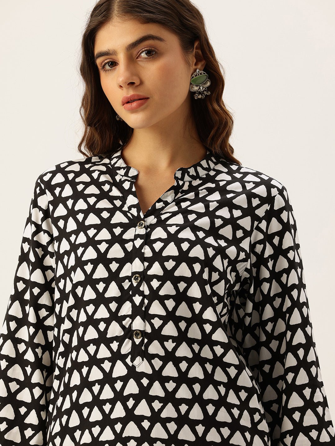 Black Rayon Mandarin Collar Printed Tunic - Image 2